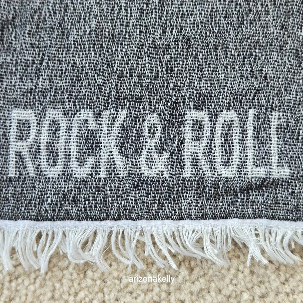 NWT Saint + Sofia Rock & Roll Scarf Wool Blend - Picture 6 of 10